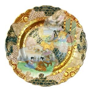 Rare IE & Co Satsuma Kutani Style 7.5” Geisha Plate Japan Hand Painted Gold Gilt